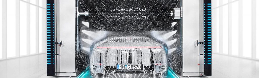 Chemia na myjni a&nbsp;lakier samochodu- korzyści stosowania sprawdzonych preparatów myjących.