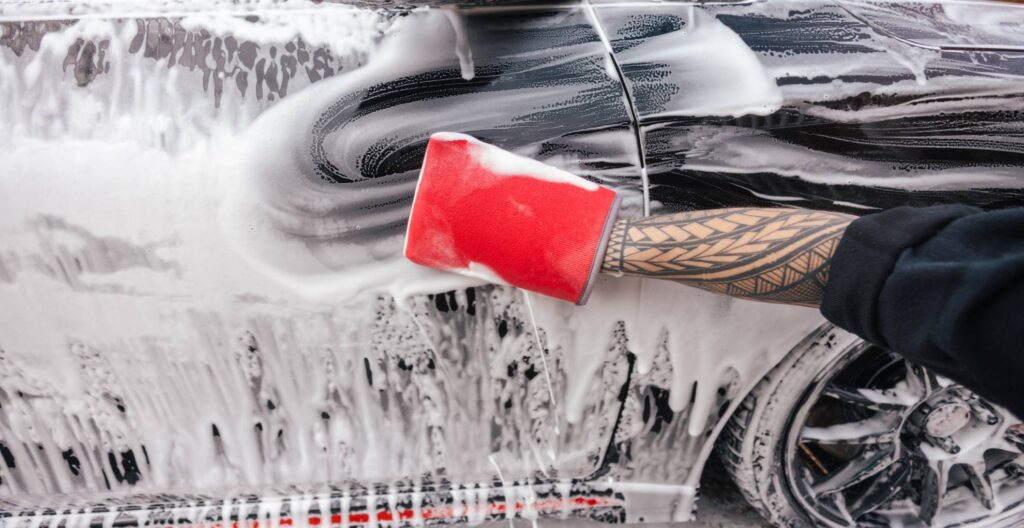 Rękawica polimerowa do czyszczenia lakieru – sprzymierzeniec detailerów