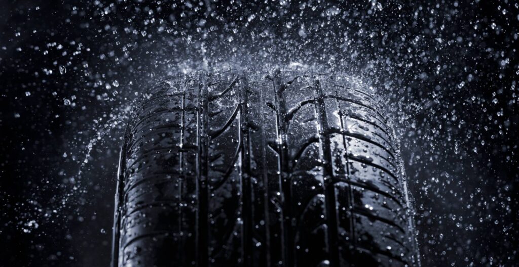 Czym myć opony żeby zachowały swój kolor